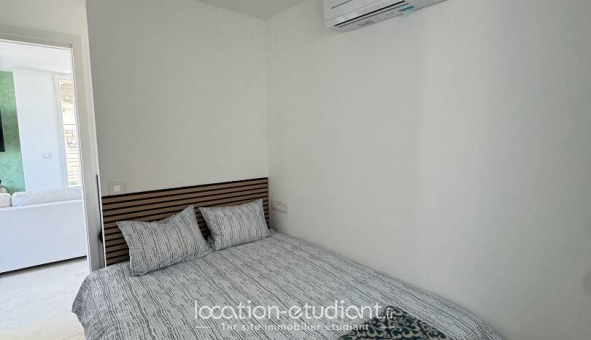 Logement tudiant T3 à Antibes (06160)