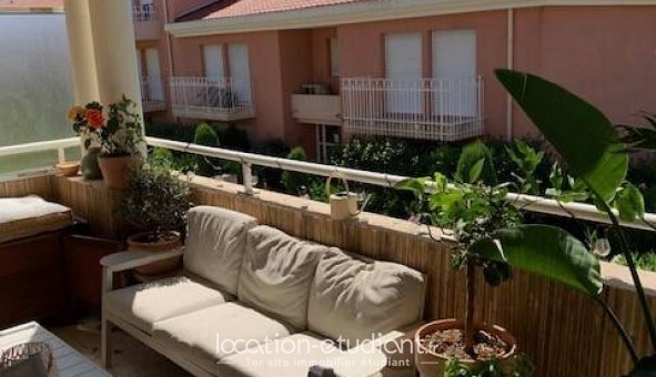 Logement tudiant T3 à Antibes (06160)