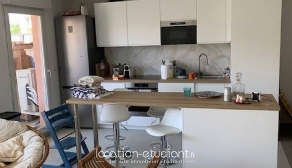 Logement tudiant T3 à Antibes (06160)
