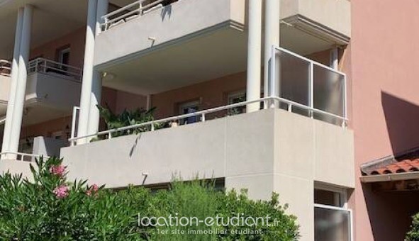 Logement tudiant T3 à Antibes (06160)