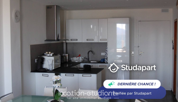 Logement tudiant T3 à Antibes (06160)