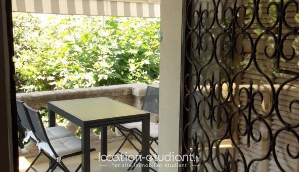Logement tudiant T3 à Antibes (06160)
