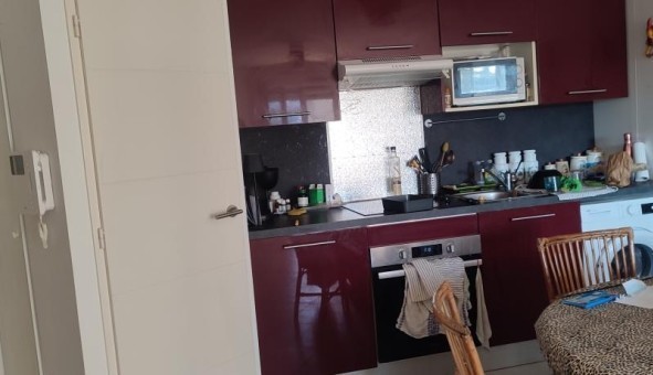 Logement tudiant T3 à Antibes (06160)