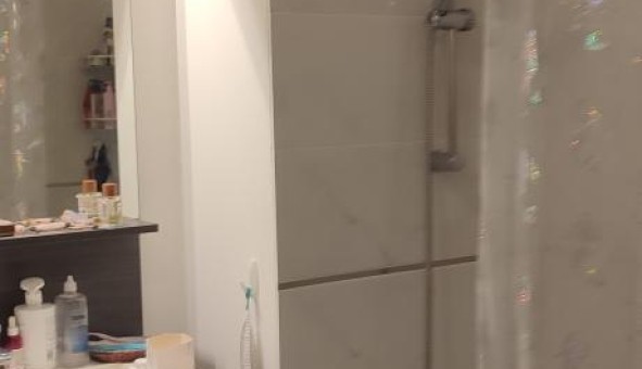 Logement tudiant T3 à Antibes (06160)