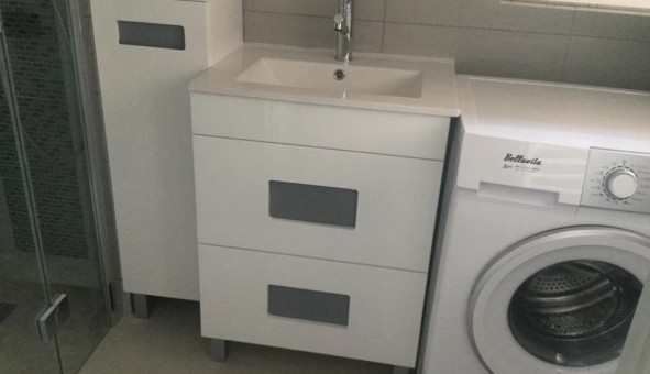 Logement tudiant T3 à Antibes (06160)