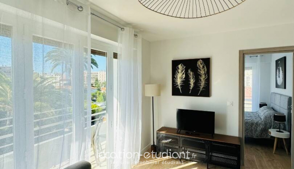 Logement �tudiant T3 &agrave; Antibes (06160)