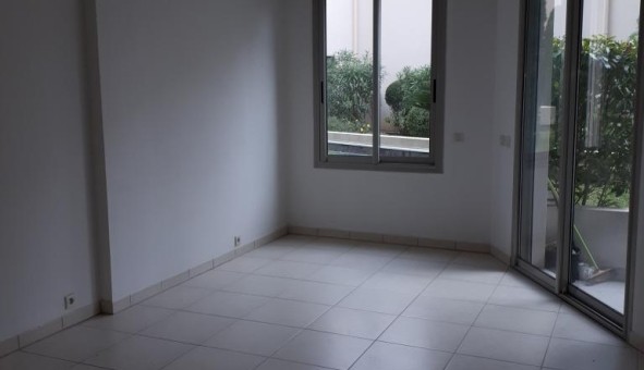 Logement �tudiant T3 &agrave; Antibes (06160)