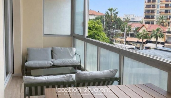 Logement étudiant T3 &agrave; Antibes (06160)