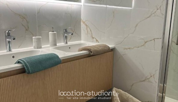 Logement �tudiant T3 &agrave; Antibes (06160)