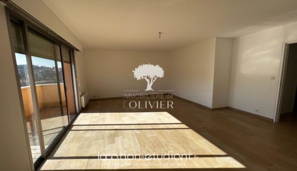 Logement �tudiant T3 &agrave; Apt (84400)