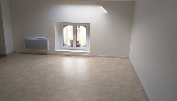 Logement �tudiant T3 &agrave; Apt (84400)