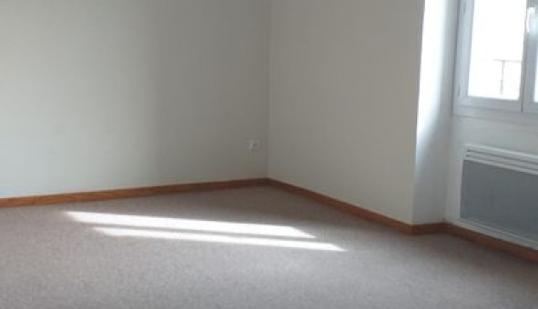 Logement �tudiant T3 &agrave; Apt (84400)