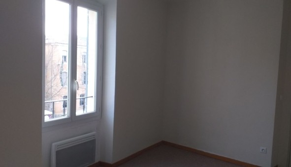 Logement �tudiant T3 &agrave; Apt (84400)