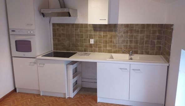 Logement �tudiant T3 &agrave; Apt (84400)