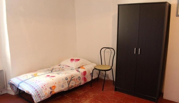 Logement tudiant T3 à Aragon (11600)
