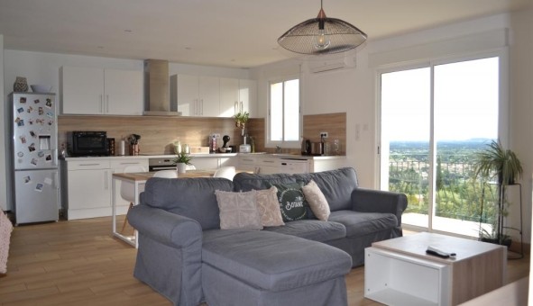 Logement �tudiant T3 &agrave; Aramon (30390)