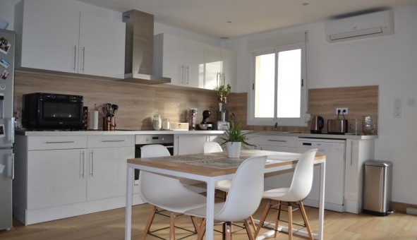 Logement �tudiant T3 &agrave; Aramon (30390)