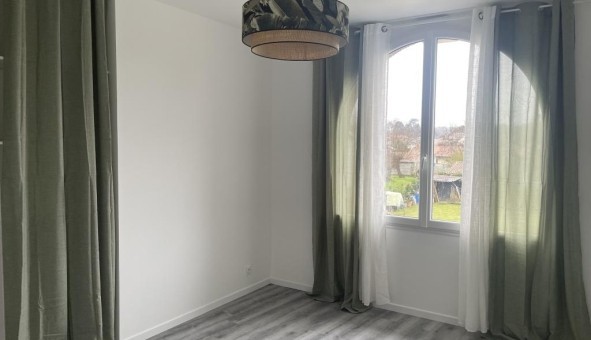 Logement tudiant T3 à Arbanats (33640)