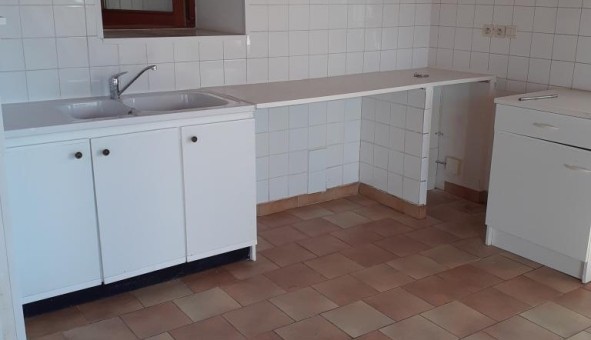 Logement tudiant T3 à Arbis (33760)