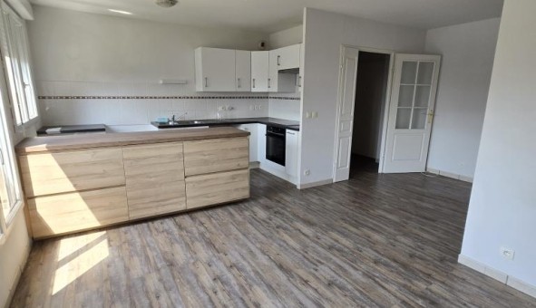 Logement tudiant T3 à Ars (33740)