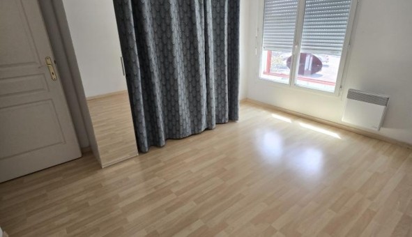 Logement tudiant T3 à Ars (33740)