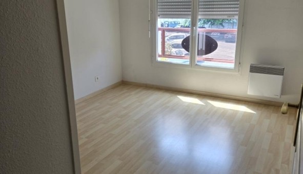 Logement tudiant T3 à Ars (33740)