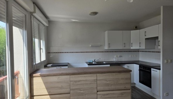 Logement tudiant T3 à Ars (33740)