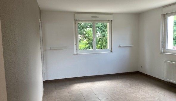 Logement tudiant T3 à Argisans (90800)