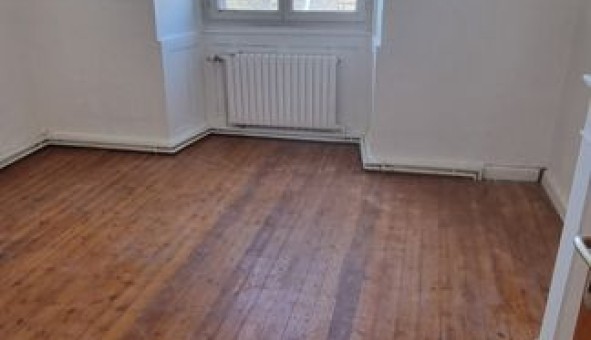 Logement �tudiant T3 &agrave; Armenti�res sur Ourcq (02210)