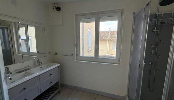Logement tudiant T3 à Arnas (69400)