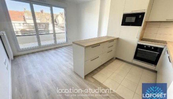 Logement étudiant T3 à Arpajon (91290)