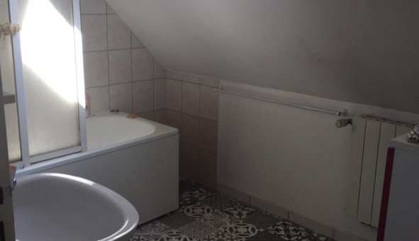 Logement tudiant T3 à Arthies (95420)