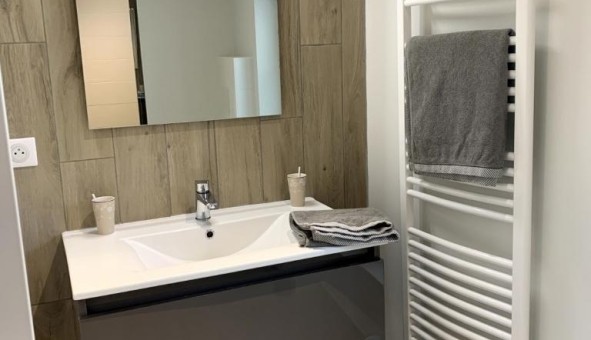 Logement tudiant T3 à Arveyres (33500)