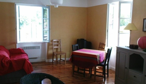 Logement tudiant T3 à Ascain (64310)