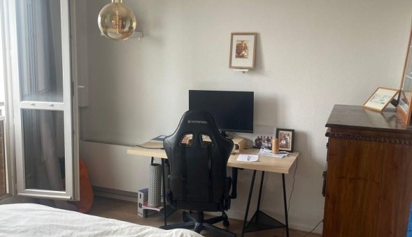 Logement tudiant T3 à Asnires sur Seine (92600)