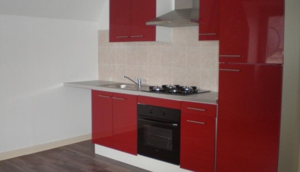 Logement tudiant Location T3 Vide Asnires sur Vgre (72430)