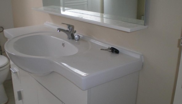 Logement tudiant T3 à Asnires sur Vgre (72430)