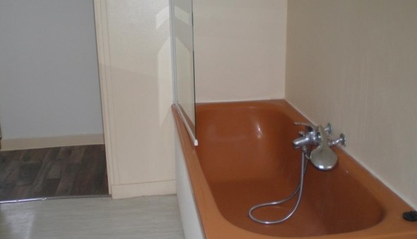 Logement tudiant T3 à Asnires sur Vgre (72430)