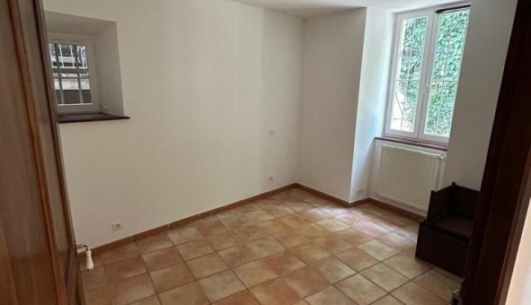 Logement tudiant T3 à Asperjoc (07600)