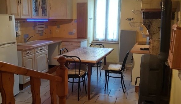 Logement tudiant T3 à Asperjoc (07600)