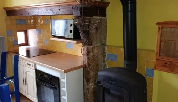 Logement tudiant T3 à Asperjoc (07600)