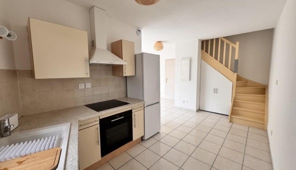 Logement étudiant Location T3 Vide Aspiran (34800)