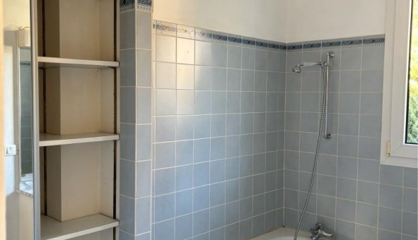 Logement tudiant T3 à Assier (46320)