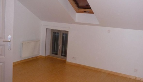 Logement tudiant T3 à Athe (21130)