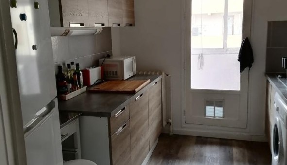 Logement tudiant T3 à Aubagne (13400)