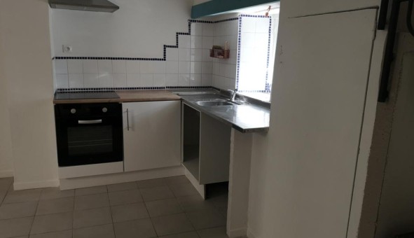 Logement tudiant Location T3 Vide Aubussargues (30190)