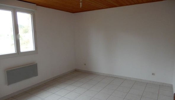 Logement �tudiant T3 &agrave; Aulx l�s Cromary (70190)