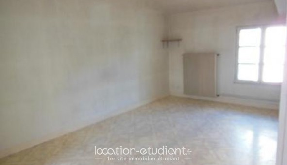 Logement tudiant T3 à Aurillac (15000)