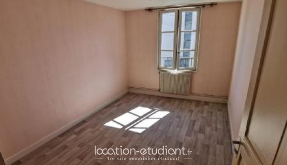 Logement tudiant T3 à Aurillac (15000)