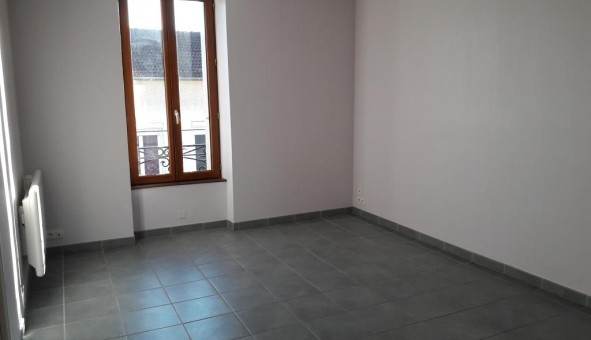 Logement tudiant Location T3 Vide Aurillac (15000)
